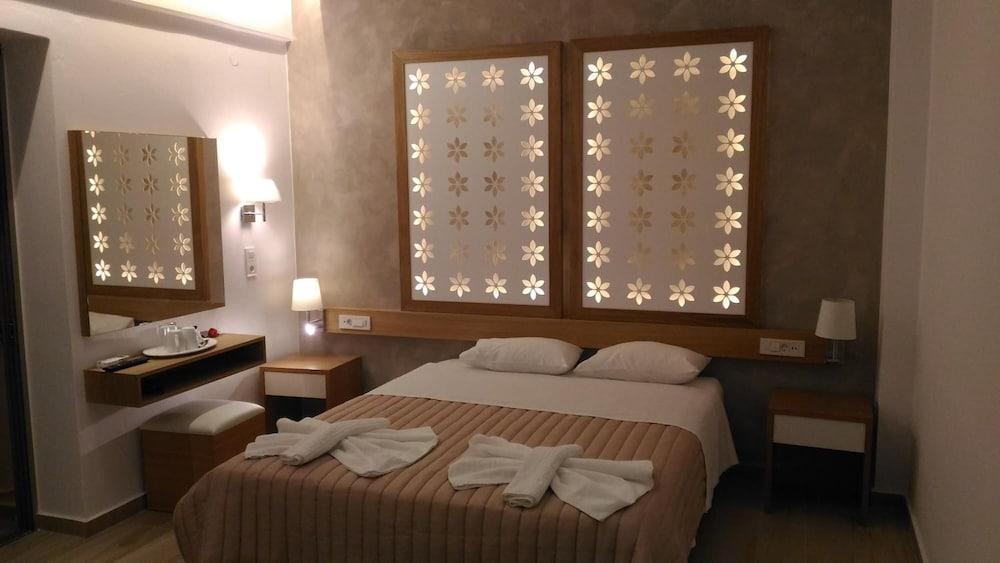 Hotel Aghas Paleochora Dış mekan fotoğraf